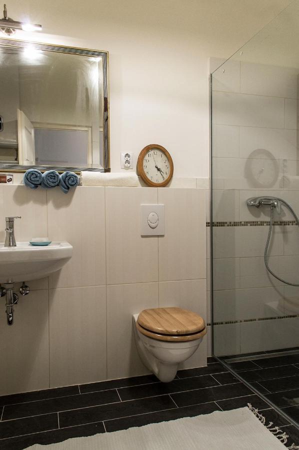 Adorable, Cosy Apartment At The Heroes' Square Budapest Exterior foto